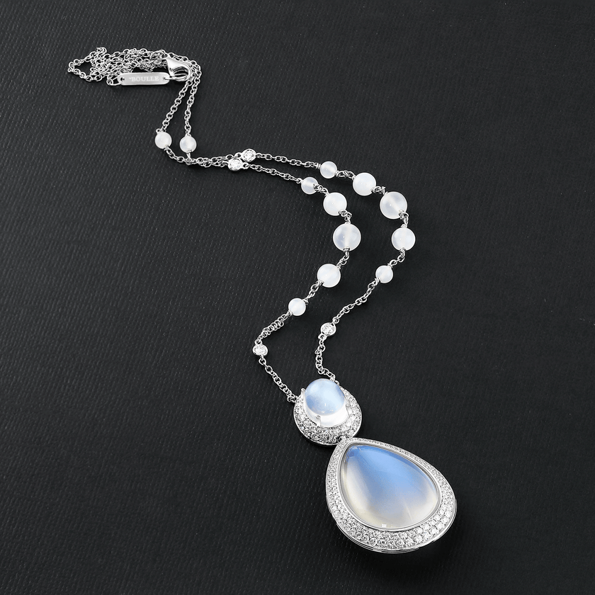 deBoulle Collection Moonstone Necklace