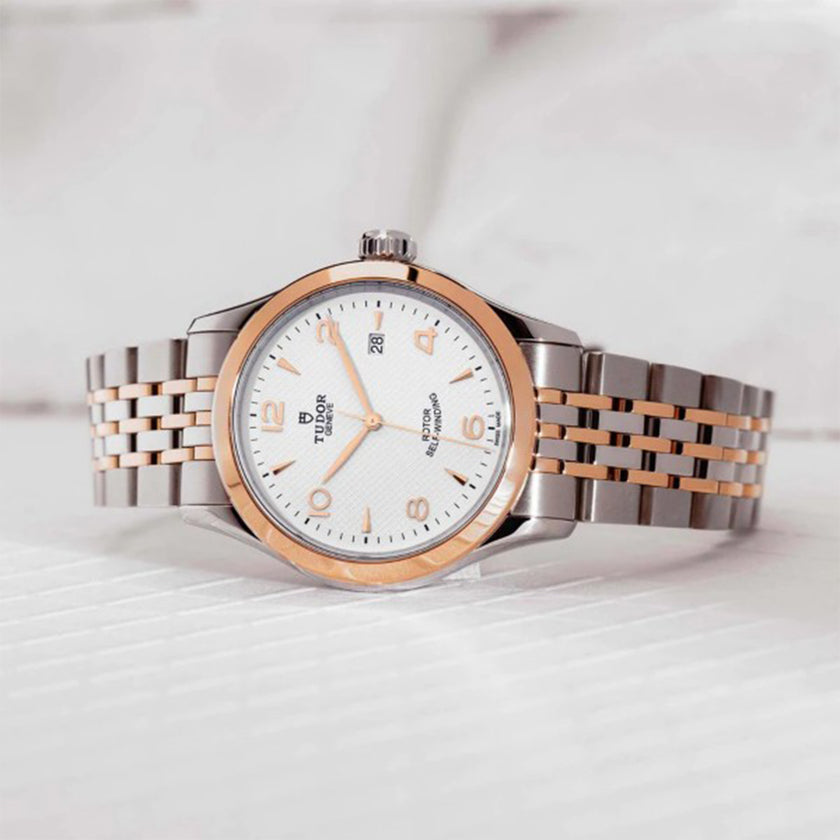 TUDOR 1926 M91351-0009