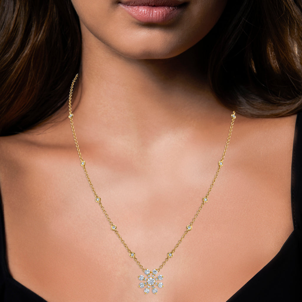 deBoulle Collection Bloom Necklace in Yellow Gold