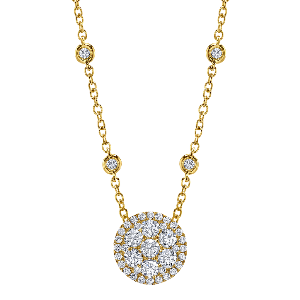 Round Diamond Cluster Pendant in Yellow Gold