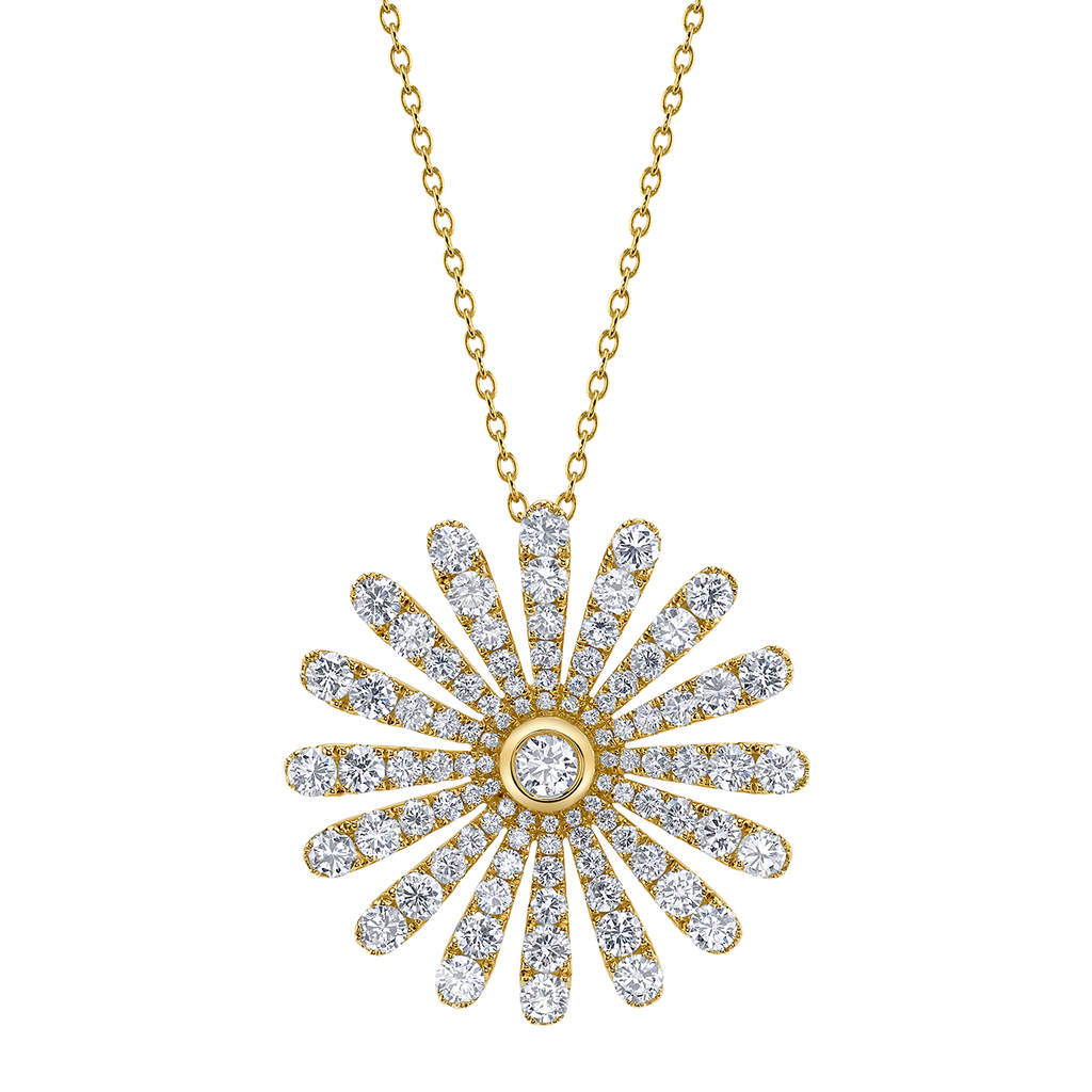 Daisy Necklace in Yellow Gold