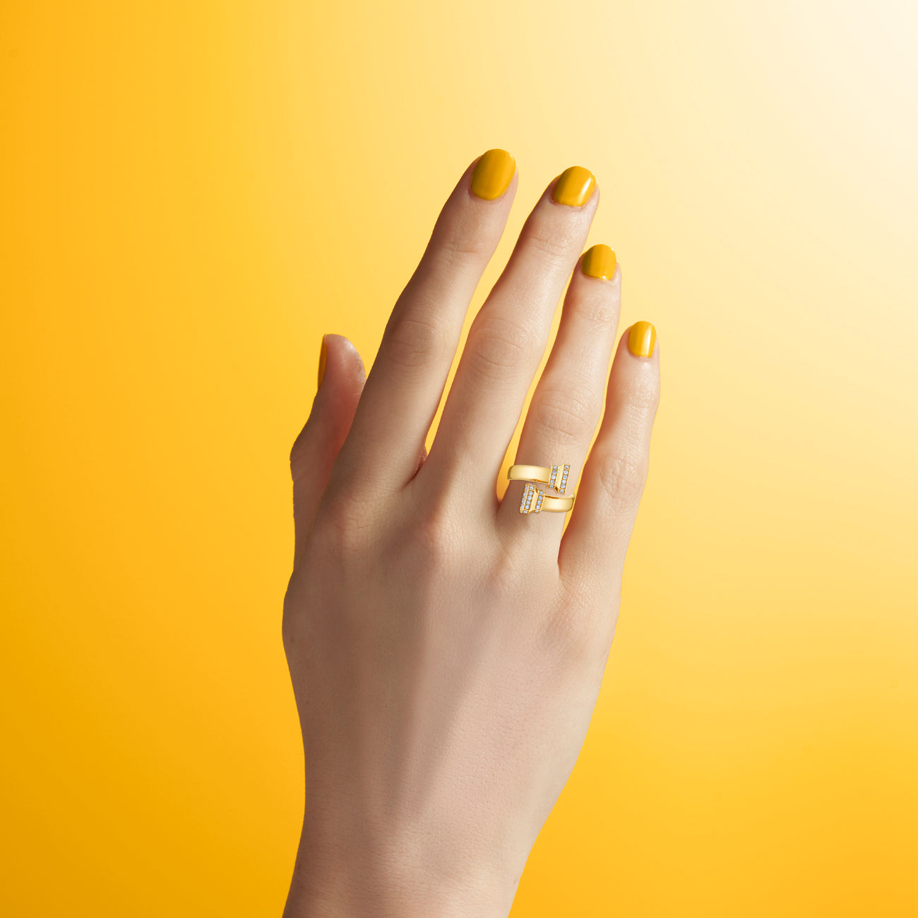 Signataire Open Bypass Ring Yellow Gold