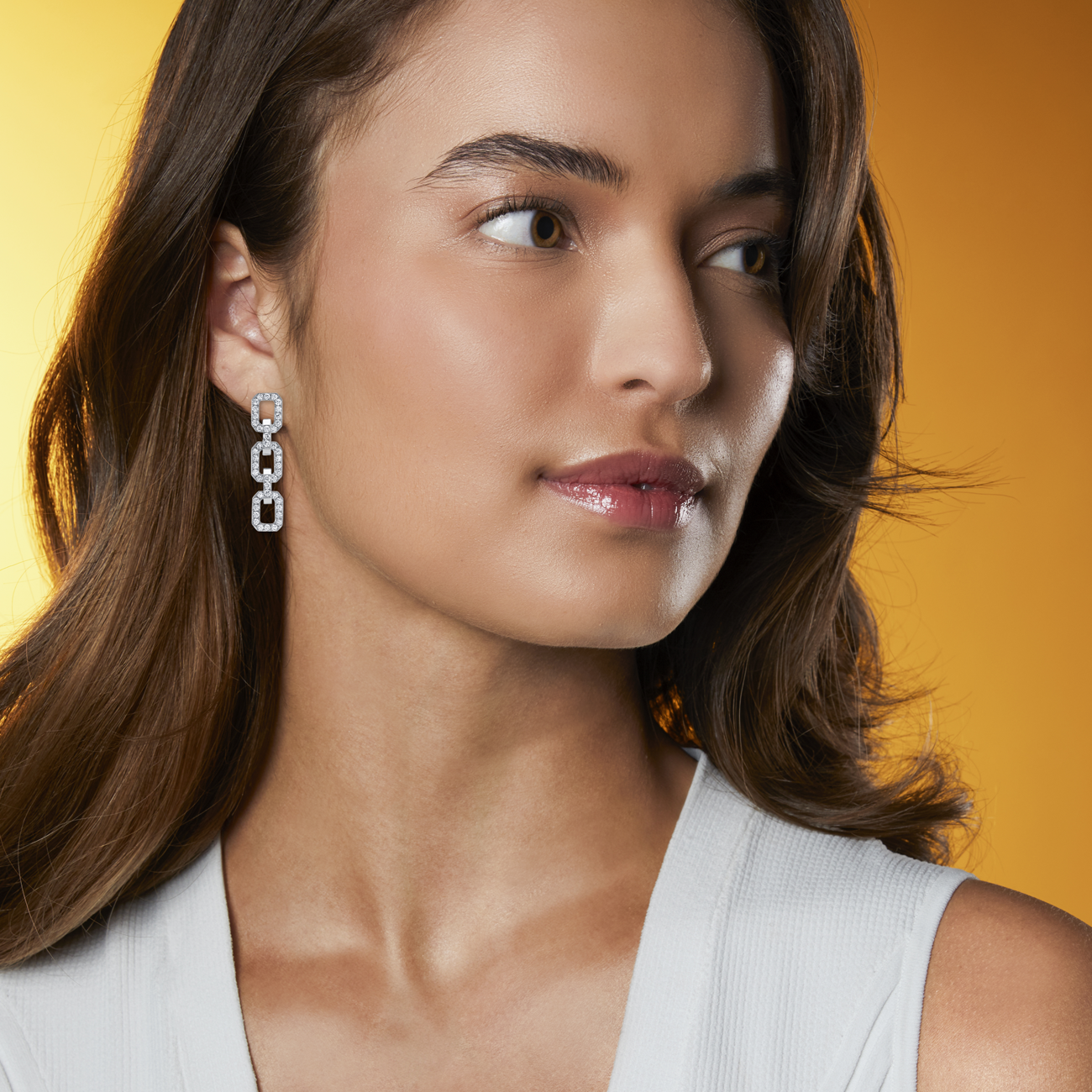 Linkedin Earrings with Diamonds in White Gold