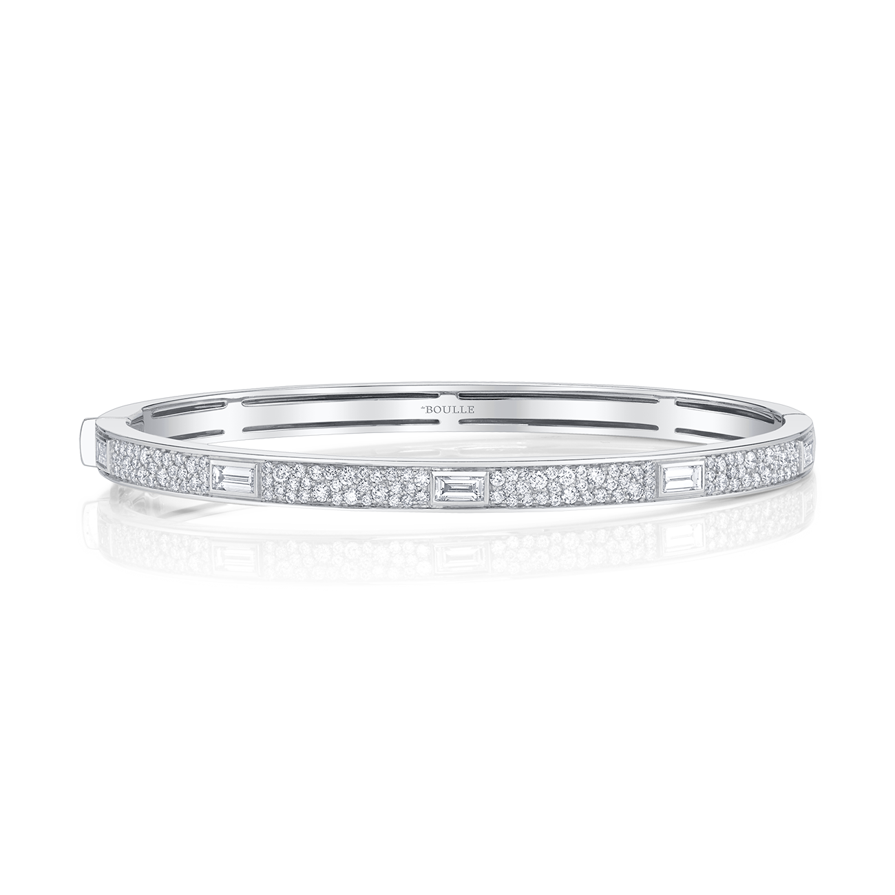 deBoulle Collection Signataire Stacking Bangle in White Gold