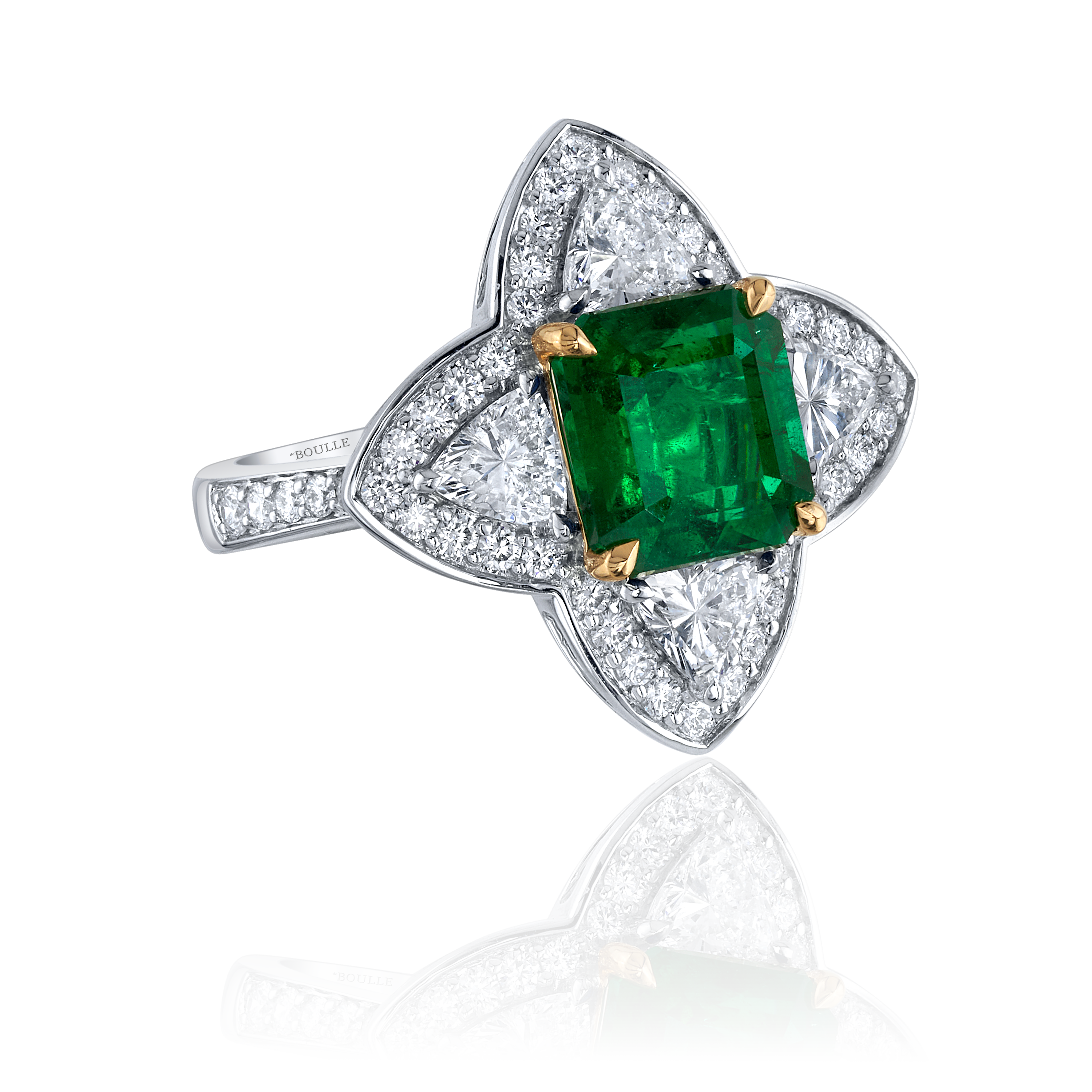 deBoulle High Jewelry Emerald Star Ring