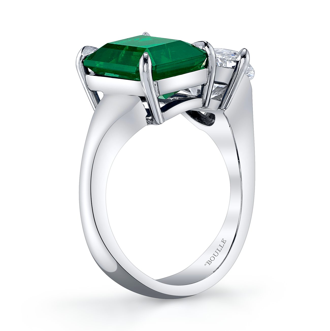 deBoulle High Jewelry Collection Toi Et Moi Emerald and Diamond RIng