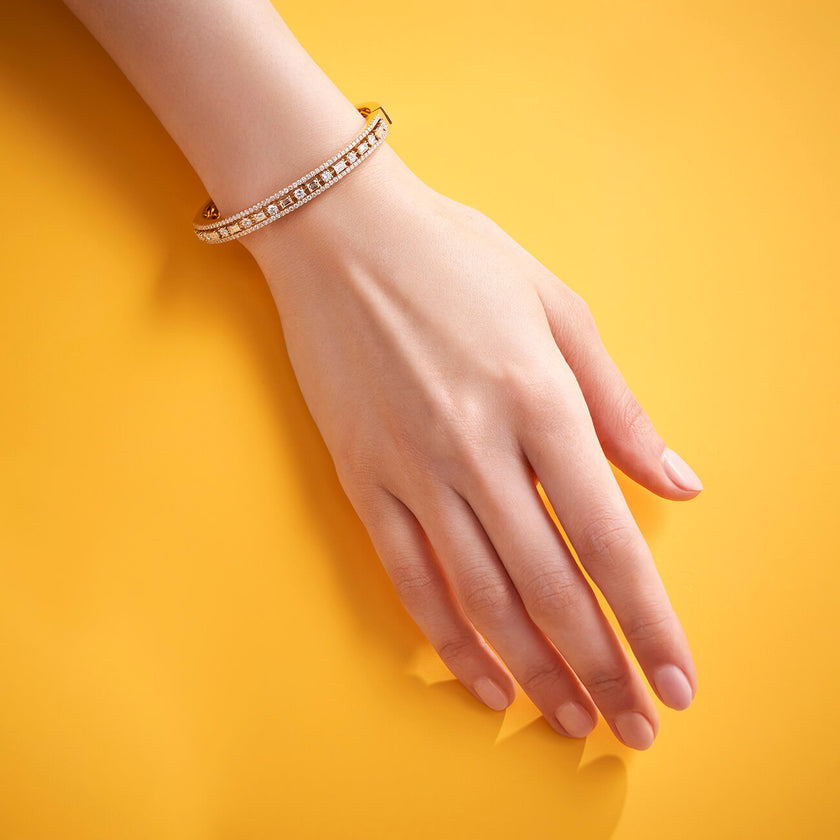 deBoulle Collection Open Diamond Bangle
