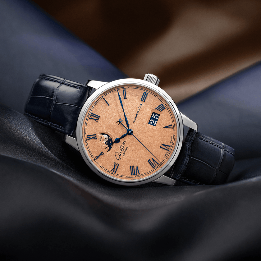Glashütte Senator Excellence Panorama Date Moon Phase 1-36-24-04-02-61