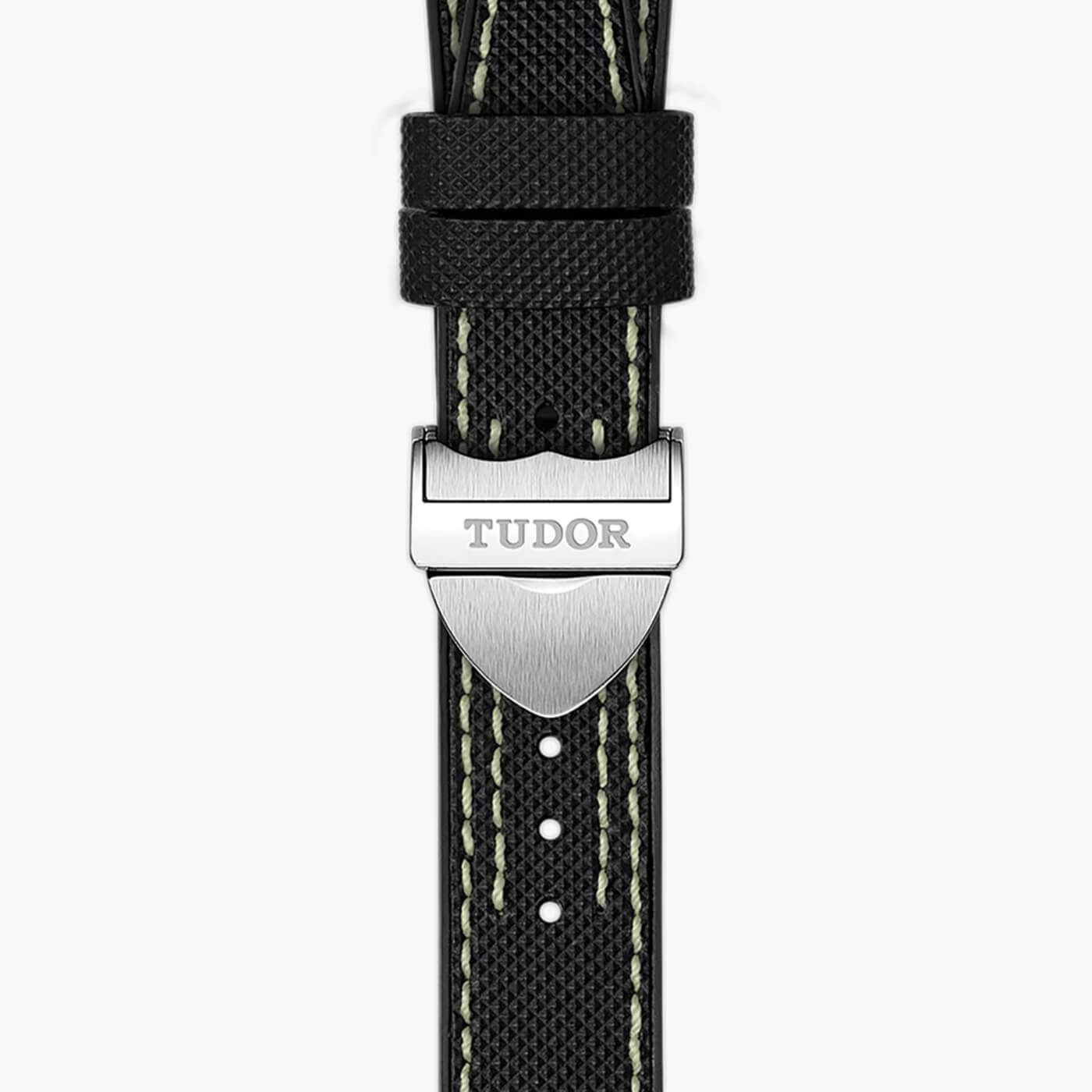 Tudor Black Bay Pro M79470-0006