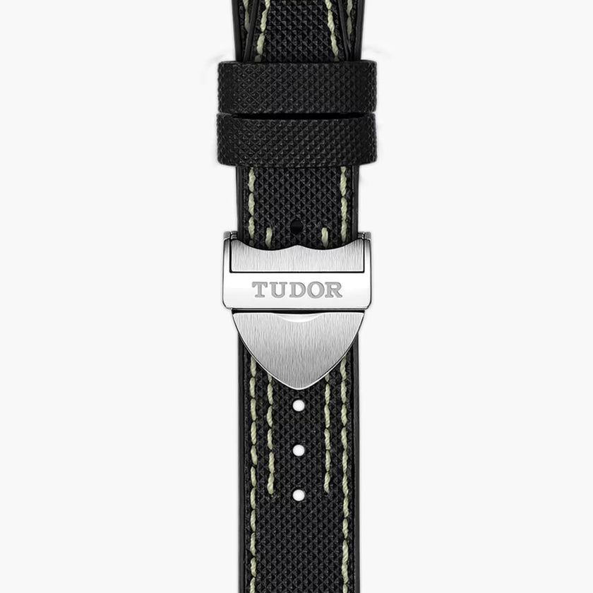 Tudor Black Bay Pro M79470-0006