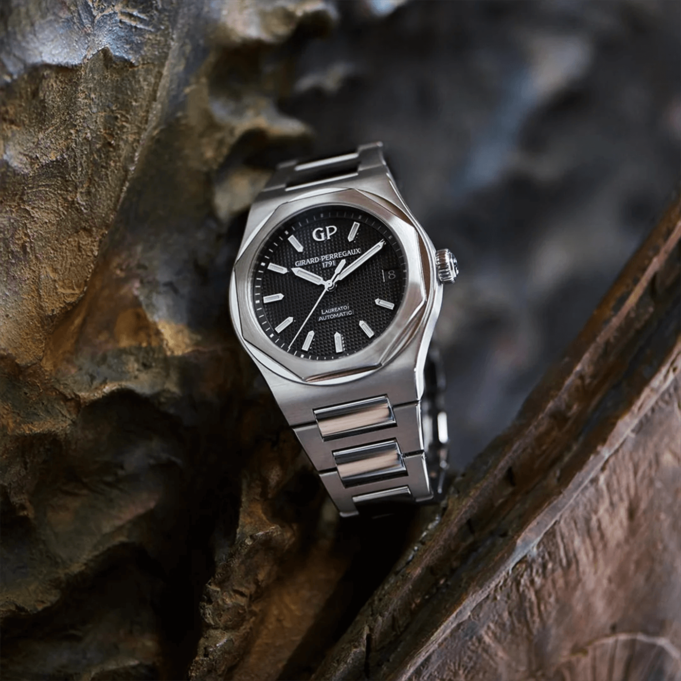 Girard-Perregaux Laureato 81010-11-634-11A