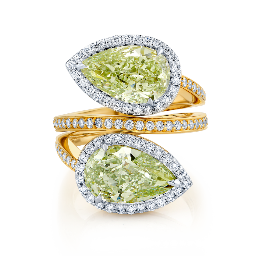 deBoulle High Jewelry Toi Et Moi Ring with Green Diamonds