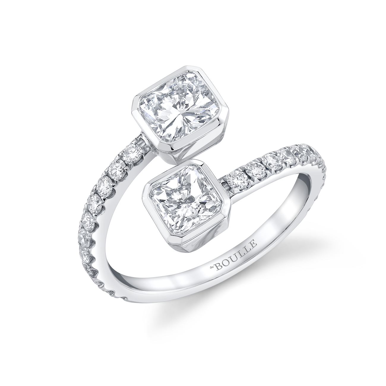 deBoulle Collection Toi Et Moi Ring with Radiant and Cushion Cut Diamonds