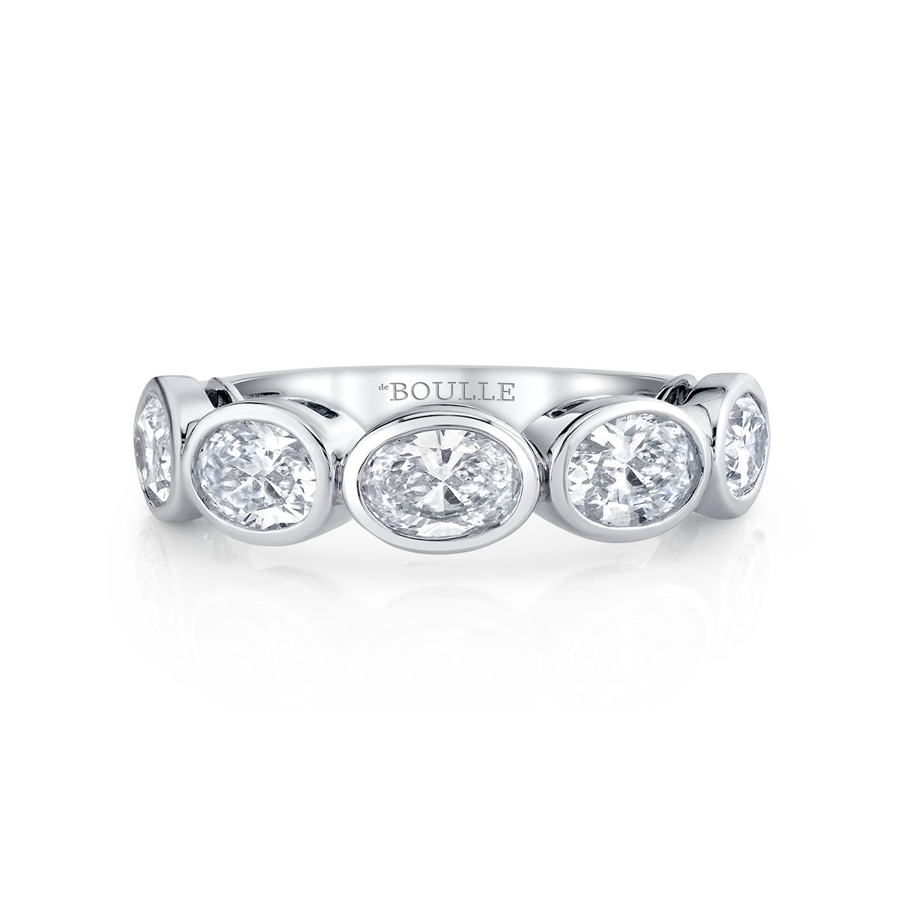 deBoulle Collection Classic Five Diamond Oval Ring