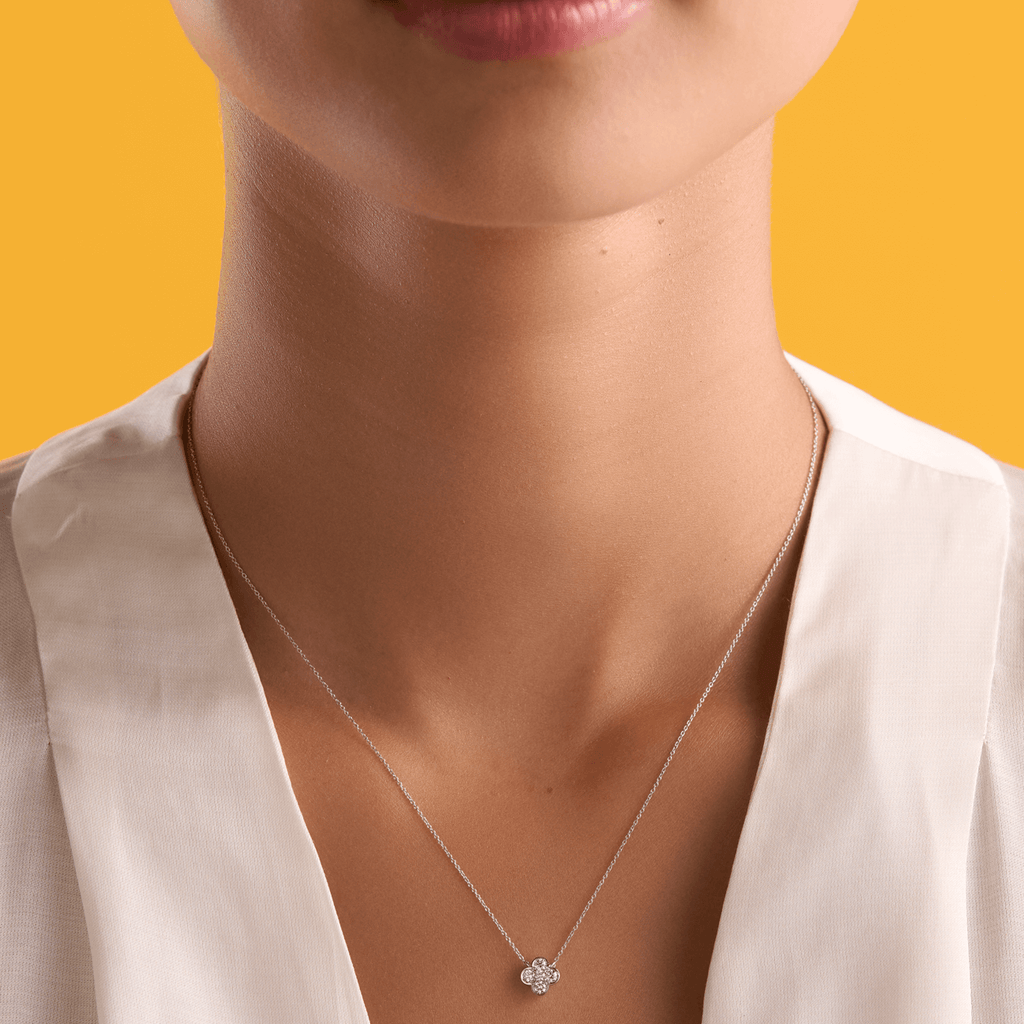 deBoulle  Collection Clover Pendant with Diamonds in White Gold