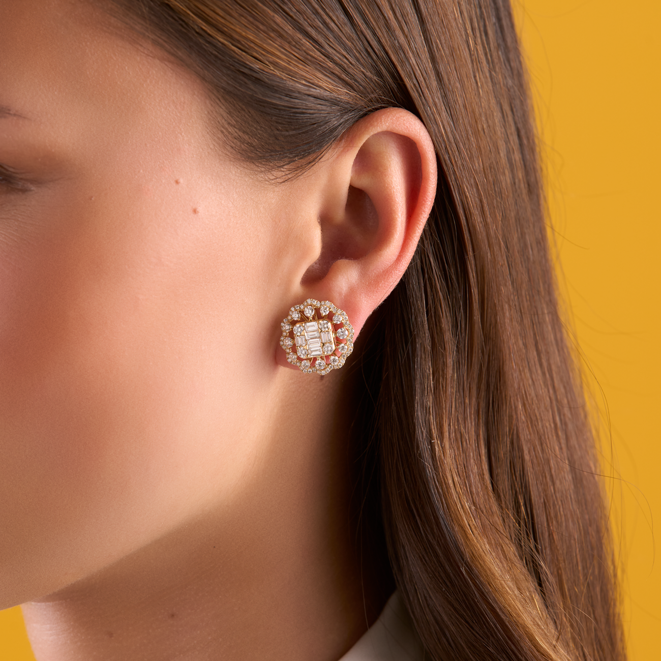 deBoulle Collection Diamond Scalloped Earrings in Yellow Gold