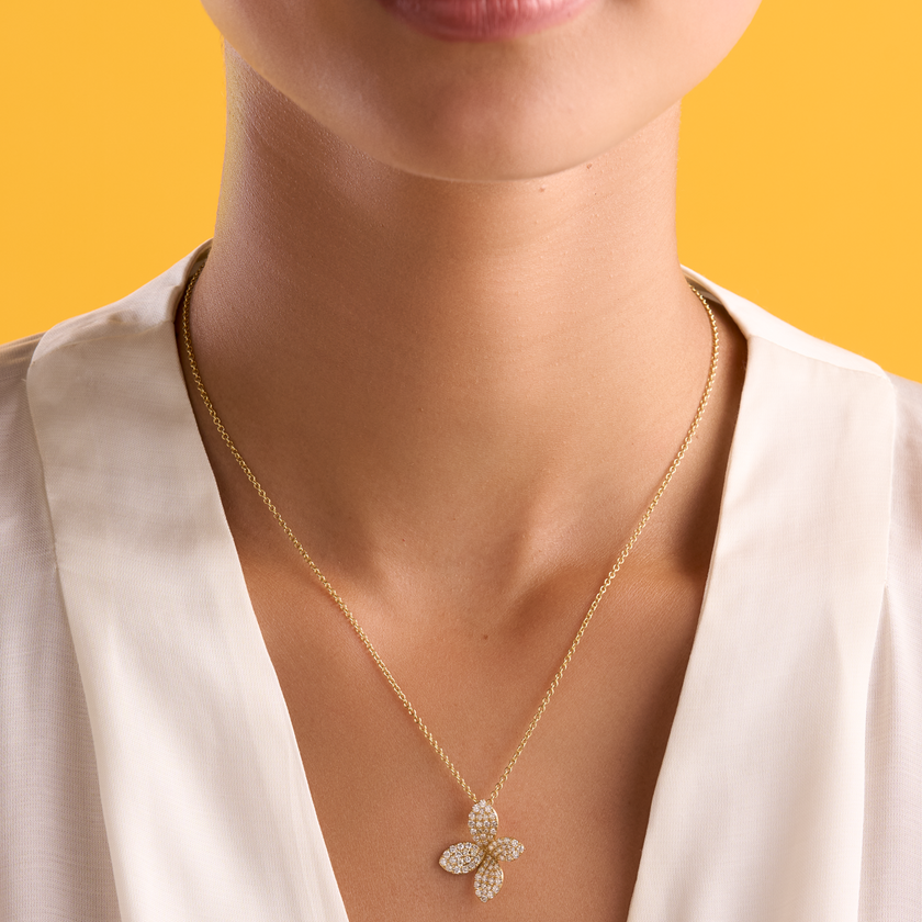 deBoulle Collection He Loves Me Pendant in Yellow Gold