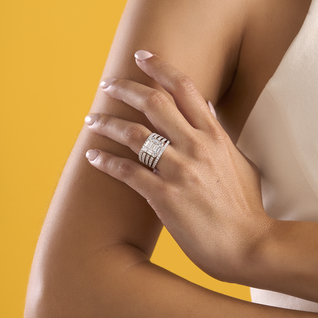 deBoulle Collection Cinq Ring in White Gold