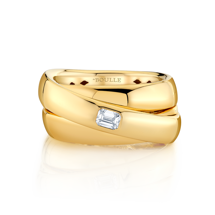 deBoulle Collection Wide Crossover Ring in Yellow Gold