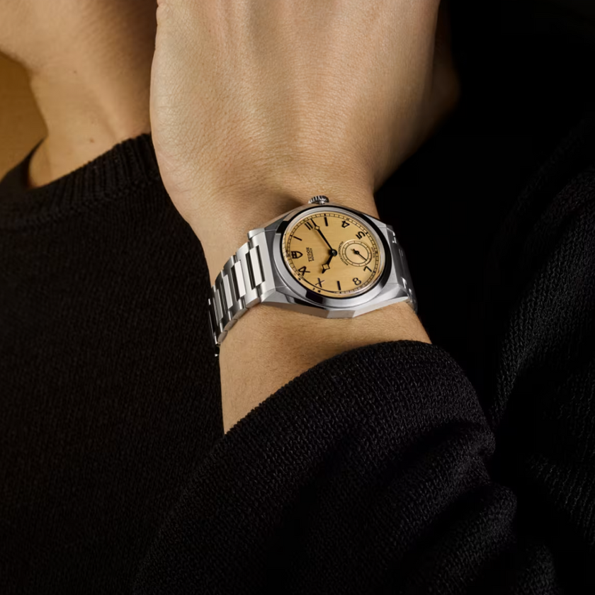Tudor Monarch M2639W1A0U-0001