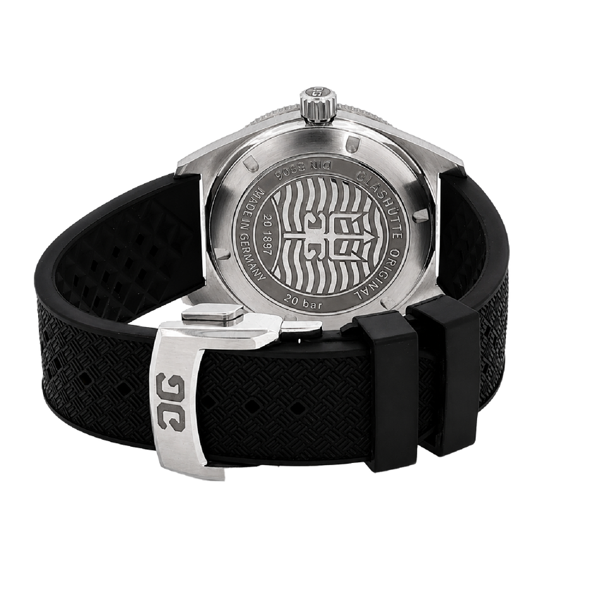 Pre-Owned Glashutte Original SEAQ - 1-39-11-06-80-33