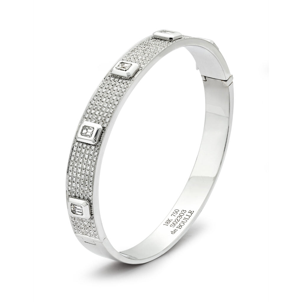 deBoulle Collection Signataire Bangle with Diamonds in White Gold