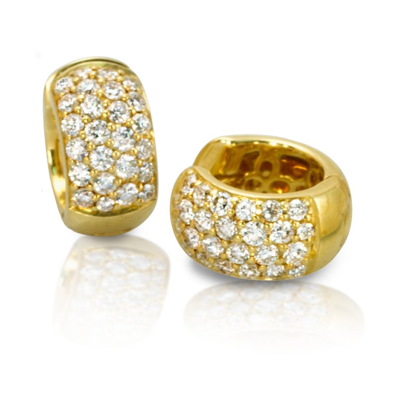 deBoulle Collection Huggable Diamond Earrings